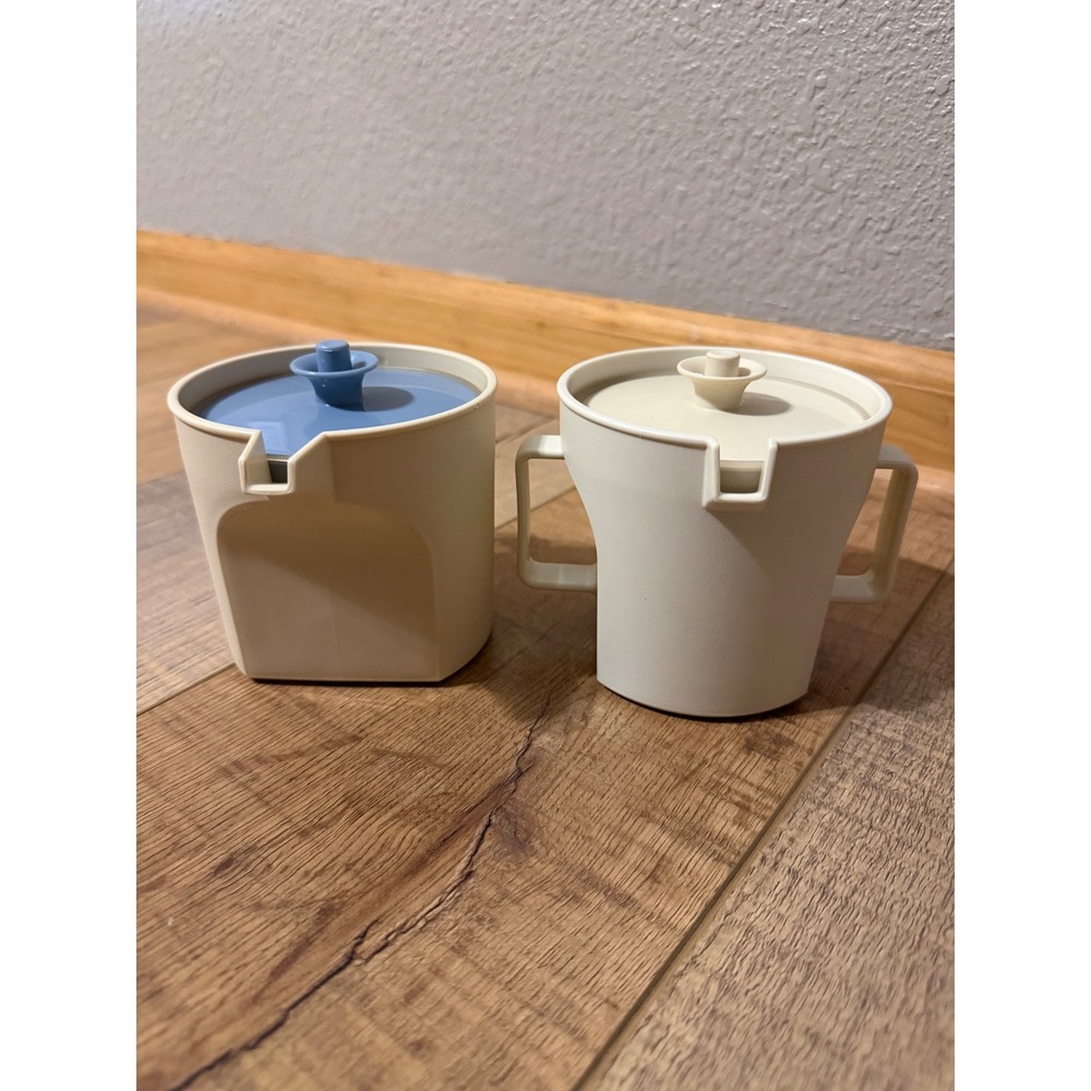 Tupperware Vintage Cream and Sugar Set Almond Blue 1414-4 1415-14 Made in USA